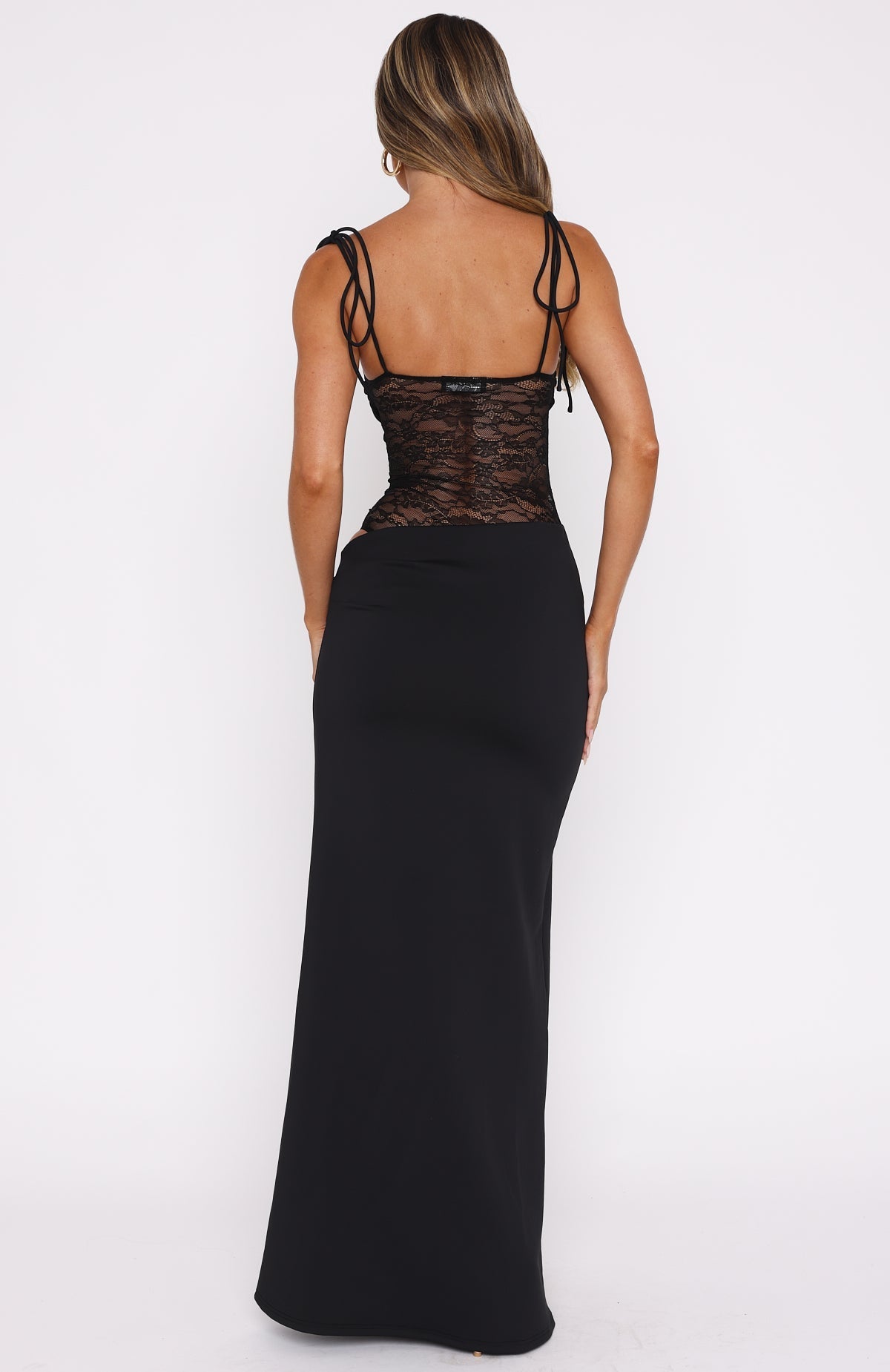 Velora Lace Maxi Dress